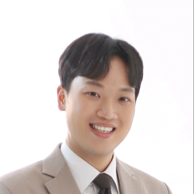 Portrait of Dongseob Kim